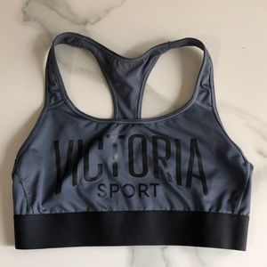 NWOT Victoria Secret sports bra